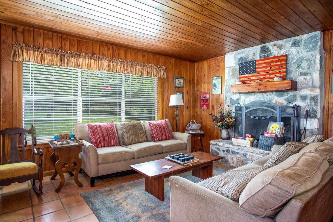 River Ridge Bandera Cabin Luaran gambar