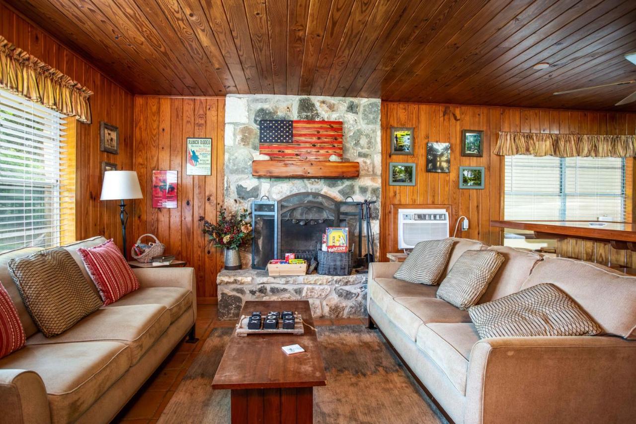 River Ridge Bandera Cabin Luaran gambar